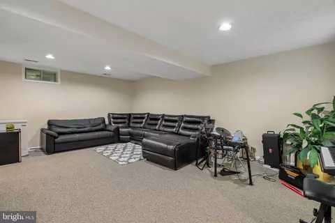 Other - 9236 Stream View Ln, Laurel, MD 20723 photo 3 of 6