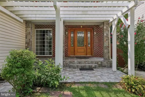 Exterior - 9236 Stream View Ln, Laurel, MD 20723 photo 2 of 6