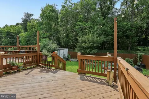 Exterior - 9236 Stream View Ln, Laurel, MD 20723 photo 3 of 6