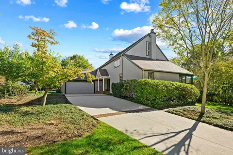 11023 Thistle Brook Ct, Columbia, MD 21044