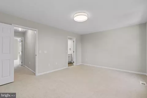 Bedroom - 9402 Steeple Ct, Laurel, MD 20723 photo 4 of 10