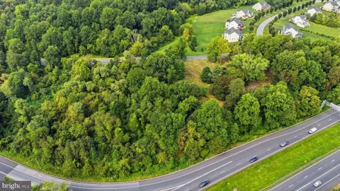 12705 Livestock Rd, West Friendship, MD 21794