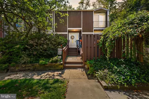 10384 May Wind Ct, Columbia, MD 21044
