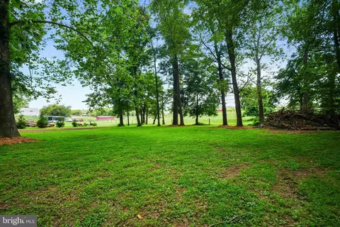 Exterior - 16205 Frederick Rd, Woodbine, MD 21797 photo 8 of 10