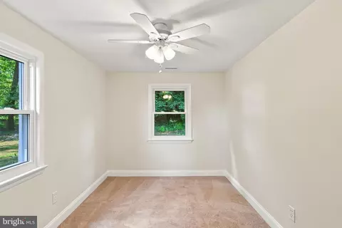 Bedroom - 16205 Frederick Rd, Woodbine, MD 21797 photo 7 of 8