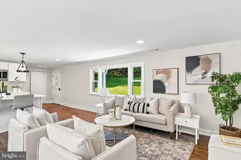 Living - 16205 Frederick Rd, Woodbine, MD 21797 photo 2 of 2