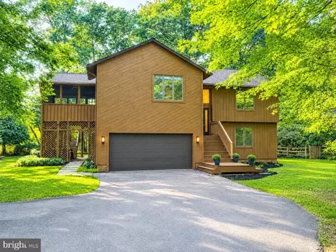 6176 Wooded Run Dr, Columbia, MD 21044