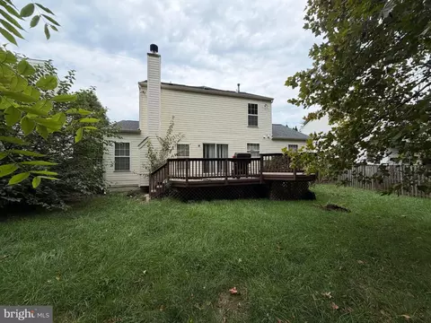 Exterior - 9939 Harmony Ln, Laurel, MD 20723 photo 4 of 5