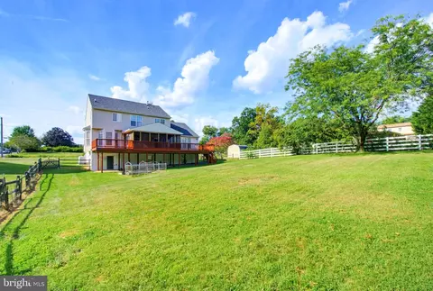 Exterior - 8625 Tower Dr, Laurel, MD 20723 photo 11 of 13