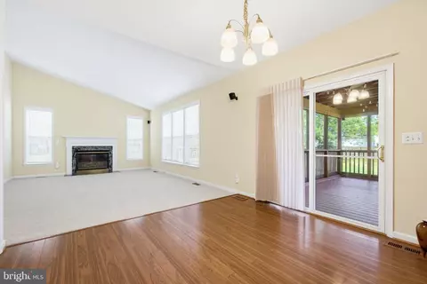 Living - 8625 Tower Dr, Laurel, MD 20723 photo 5 of 6