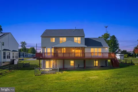 Exterior - 8625 Tower Dr, Laurel, MD 20723 photo 5 of 13
