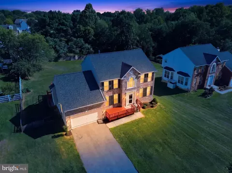 View/Area - 8625 Tower Dr, Laurel, MD 20723 photo 2 of 11