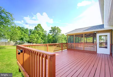 Exterior - 8625 Tower Dr, Laurel, MD 20723 photo 7 of 13