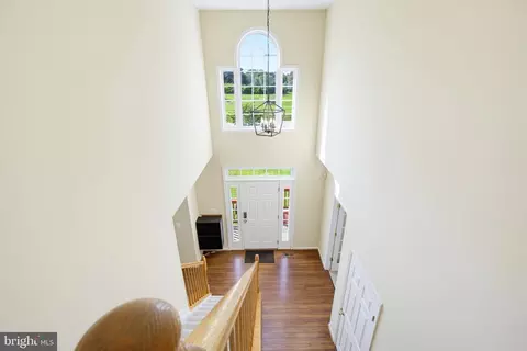 Entry Way - 8625 Tower Dr, Laurel, MD 20723 photo 6 of 8