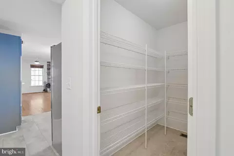 Entry Way - 6025 Florey Rd, Hanover, MD 21076 photo 5 of 14