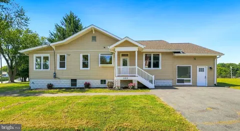 692 Ridge, Mount Airy, MD 21771