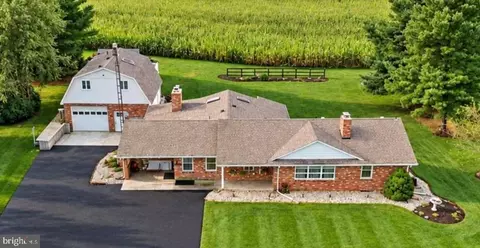 1031 Saint Michaels Rd, Mount Airy, MD 21771