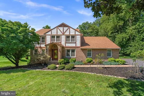 9030 Furrow Ave, Ellicott City, MD 21042