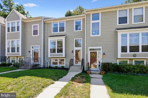 7737 Chatfield Ln, Ellicott City, MD 21043