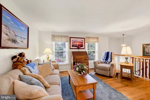 Living - 10367 Eclipse Way, Columbia, MD 21044 photo 1 of 2