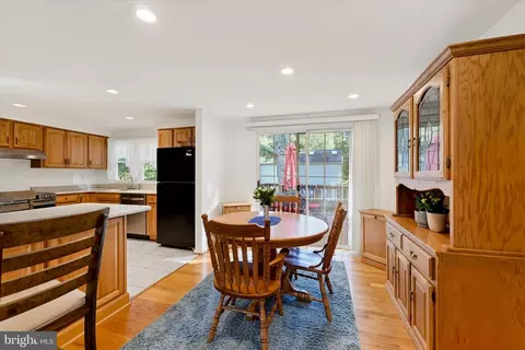 Dining - 10367 Eclipse Way, Columbia, MD 21044 photo 1 of 3