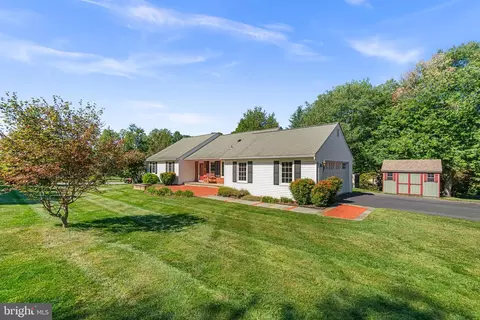 Exterior - 8475 Rooster Ct, Laurel, MD 20723 photo 2 of 6