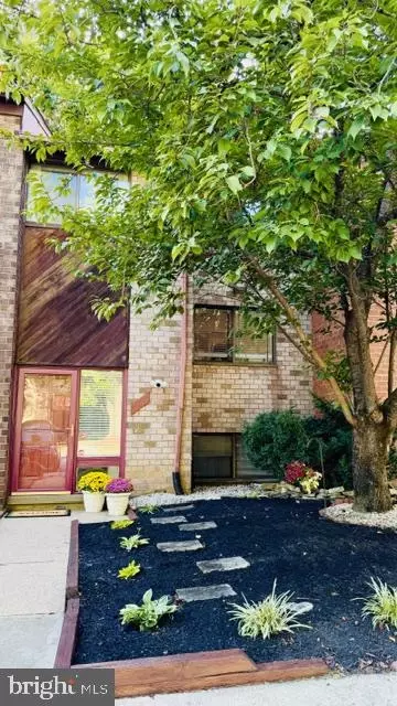 7100 Winter Rose Path, Columbia, MD 21045