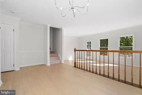 Living - 9374 Breamore Ct, Laurel, MD 20723 photo 2 of 8