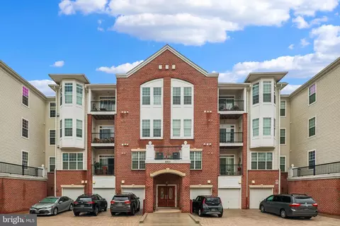 8901 Brauerton Rd #406, Ellicott City, MD 21043