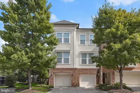 9854 Garden Ranges, Laurel, MD 20723