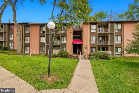 6009 Majors Ln #N19, Columbia, MD 21045