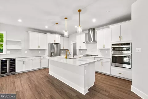 Kitchen - 9344 Meredith Ave, Laurel, MD 20723 photo 2 of 5