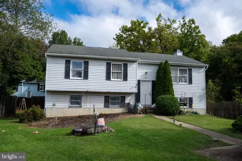 6135 Lori Ln, Elkridge, MD 21075