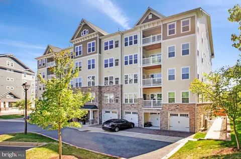 8960 Carls Ct #H, Ellicott City, MD 21043