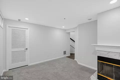 Living - 9270 Maxwell Ct, Laurel, MD 20723 photo 3 of 4