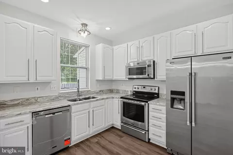 Kitchen - 9270 Maxwell Ct, Laurel, MD 20723 photo 2 of 2