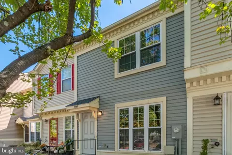 9668 Stirling Bridge Dr, Columbia, MD 21046