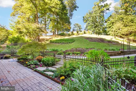 10001 Windstream Dr #105, Columbia, MD 21044