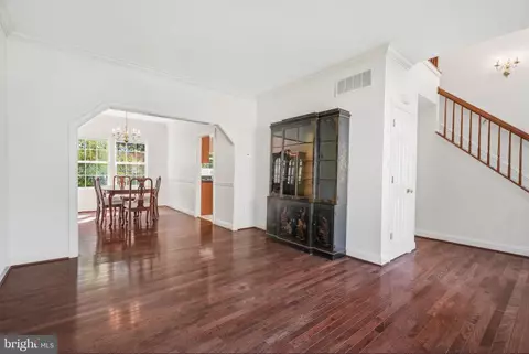 Entry Way - 5757 Augustine Ave, Elkridge, MD 21075 photo 3 of 6