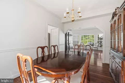 Dining - 5757 Augustine Ave, Elkridge, MD 21075 photo 2 of 2