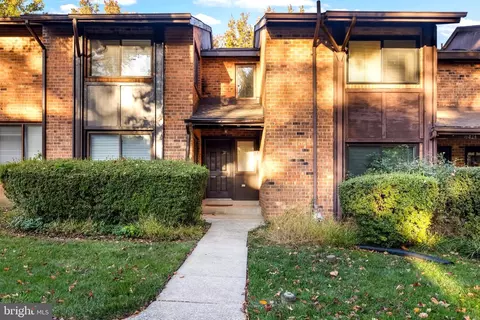9426 Kilimanjaro Rd, Columbia, MD 21045