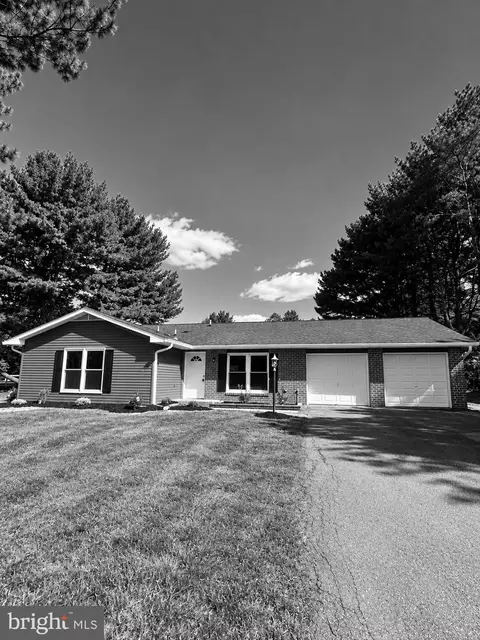 4651 Pinto Ct, Ellicott City, MD 21043