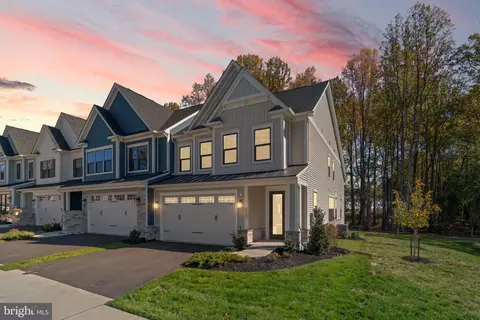 9937 Baker Ln, Ellicott City, MD 21042
