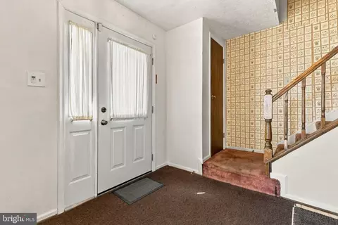 Entry Way - 7351 Cedar Ave, Jessup, MD 20794 photo 1 of 2