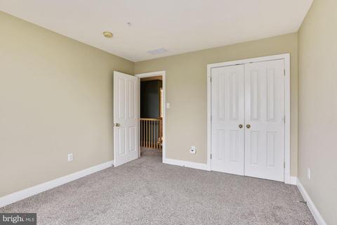 8715 Timber Oak Ln, Laurel, MD 20723 photo 25