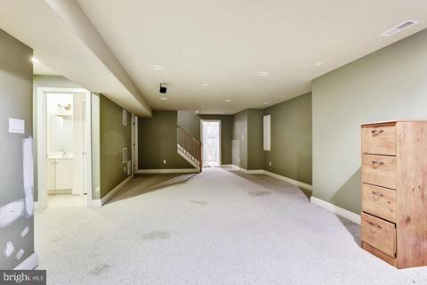 8715 Timber Oak Ln, Laurel, MD 20723 photo 27