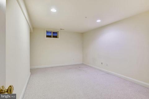 8715 Timber Oak Ln, Laurel, MD 20723 photo 28