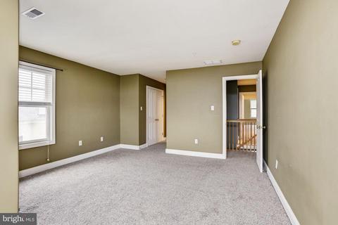 8715 Timber Oak Ln, Laurel, MD 20723 photo 22
