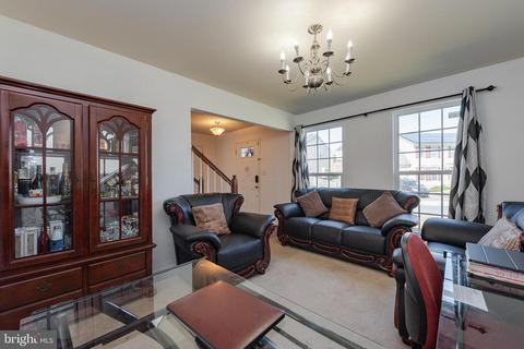 9549 Chaton Rd, Laurel, MD 20723 photo 3