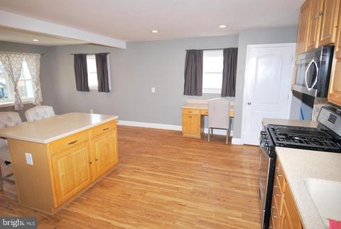 9642 Baltimore Ave, Laurel, MD 20723 photo 5
